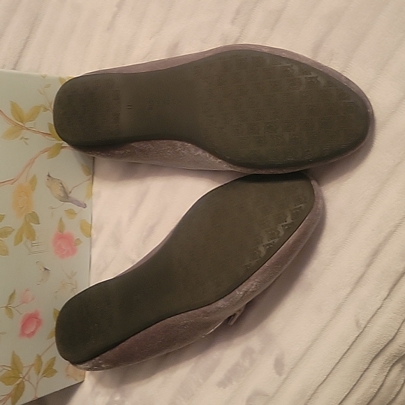 Birdies-The Starling in Stone, size 11 - Picture 3 of 5